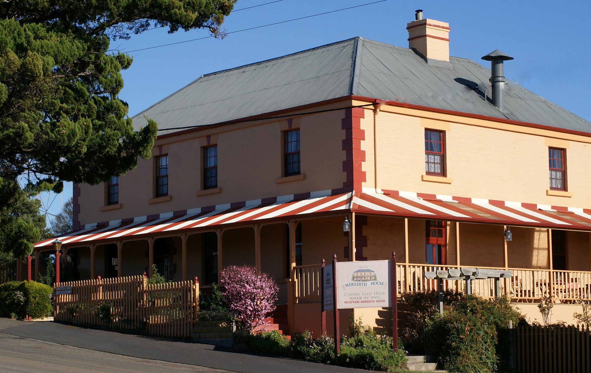 Meredith House Swansea Exterior foto